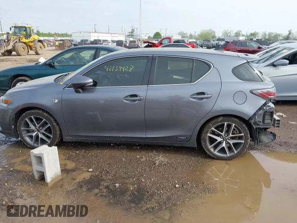 2014 Lexus CT 200h with VIN JTHKD5BH4E2201617, listed as a IAAI auction lot 42139428 with 153,851 mi miles and . Bid and sale history available at DreamBid. Image 15.
