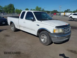 2002 Ford F-150 XL with VIN 1FTRX17272NA51467, listed as a IAAI auction lot 42095907 with 1 mi miles. Bid and sale history available at carsss.com. Image 1.