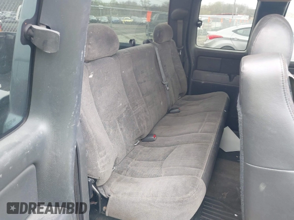 2006 Chevrolet Silverado 1500 LT3 with VIN 1GCEK19Z06Z198252, listed as a IAAI auction lot 42016369 with 317,834 mi miles and . Bid and sale history available at DreamBid. Image 8.