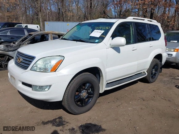 2004 Lexus GX 470 with VIN JTJBT20X940034840, listed as a IAAI auction lot 41797280 with 204,087 mi miles. Bid and sale history available at carsss.com. Image 2.