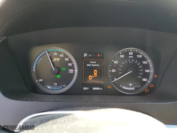 2017 Hyundai Sonata Plug-In Hybrid with VIN KMHE14L23HA075896, listed as a Copart auction lot 71070194 with 68,565 mi miles and Salvage Title. Bid and sale history available at carsss.com. Image 9.