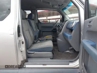 2006 Honda Element with VIN 5J6YH17706L000540, listed as a IAAI auction lot 42172233 with 185,796 mi miles and . Bid and sale history available at DreamBid. Image 5.