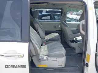 2011 Toyota Sienna XLE AAS with VIN 5TDYK3DC0BS008439, listed as a IAAI auction lot 42292552 with 115,162 mi miles and . Bid and sale history available at DreamBid. Image 8.