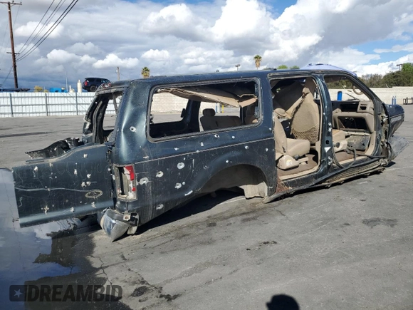 2000 Ford Excursion Special Serv with VIN 1FMNU40L1YEA02040, listed as a Copart auction lot 43954055 with Not provided miles and Non repairable. Bid and sale history available at DreamBid. Image 3.