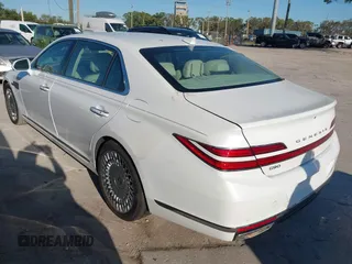 2021 Genesis G90 3.3T Premium with VIN KMTF34PA8MU089310, listed as a IAAI auction lot 41762530 with 1 mi miles. Bid and sale history available at carsss.com. Image 3.