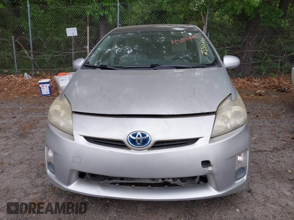 2011 Toyota Prius I with VIN JTDKN3DU5B0253021, listed as a IAAI auction lot 42098093 with 204,853 mi miles. Bid and sale history available at carsss.com. Image 12.