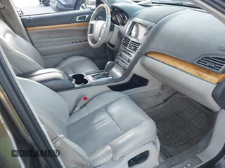 2011 Lincoln MKT with VIN 2LMHJ5AR8BBJ54371, listed as a IAAI auction lot 41147331 with 111,347 mi miles and . Bid and sale history available at DreamBid. Image 5.