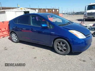 2009 Toyota Prius with VIN JTDKB20U197859328, listed as a IAAI auction lot 41990402 with 199,869 mi miles. Bid and sale history available at carsss.com. Image 1.