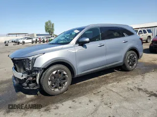 2024 Kia Sorento S z VIN 5XYRL4JC0RG272991, wystawiony jako Copart lot #59139225 z przebiegiem 36 043 mil mil oraz Czysty tytuł • Clean title. Historia ofert i sprzedaży dostępna na DreamBid. Obrazek 1.