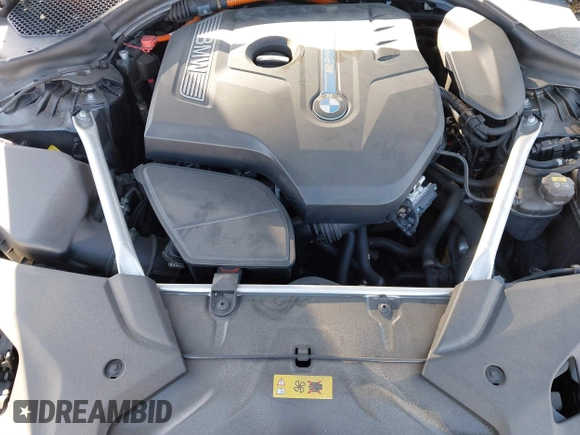 2019 BMW 5 Series 530e iPerformance with VIN WBAJA9C53KB388861, listed as a IAAI auction lot 41621712 with 68,128 mi miles. Bid and sale history available at carsss.com. Image 10.