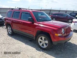 2016 Jeep Patriot Latitude with VIN 1C4NJRFB8GD709326, listed as a IAAI auction lot 42504340 with 100,180 mi miles and . Bid and sale history available at DreamBid. Image 1.