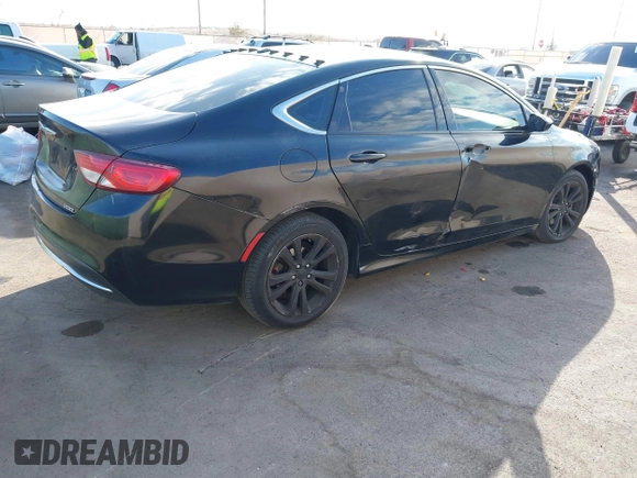 2015 Chrysler 200 Limited с VIN 1C3CCCAB3FN529027, выставлен на аукционе IAAI как лот 41433448 с пробегом 103 589 миль миль и . История ставок и продаж доступна на DreamBid. Изображение 4.