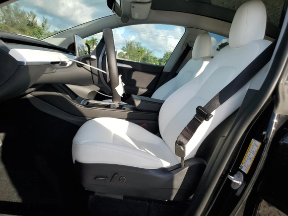 2022 Tesla Model Y Long Range with VIN 7SAYGAEE3NF547459, listed as a Copart auction lot 44342435 with 23,723 mi miles and Non Repairable. Bid and sale history available at carsss.com. Image 7.