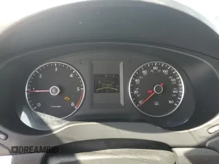 2012 Volkswagen Jetta TDI w/Premium & Nav z VIN 3VWLL7AJ9CM069918, wystawiony jako Copart lot #58237365 z przebiegiem 107 890 mil mil oraz Szkoda całkowita • Salvage title. Historia ofert i sprzedaży dostępna na DreamBid. Obrazek 9.