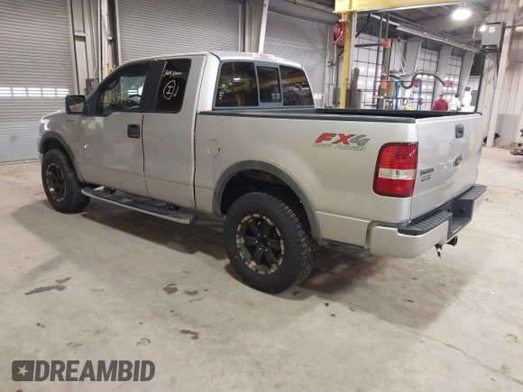 2005 Ford F-150 XLT with VIN 1FTPX14555FA52671, listed as a IAAI auction lot 41733466 with 214,826 mi miles. Bid and sale history available at carsss.com. Image 3.