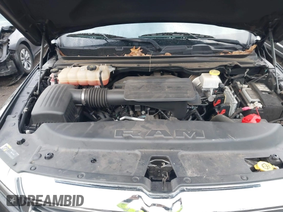 2021 Ram 1500 Big Horn z VIN 1C6RREFG1MN532758, wystawiony jako IAAI lot #41395774 z przebiegiem 66 750 mil mil oraz . Historia ofert i sprzedaży dostępna na DreamBid. Obrazek 10.