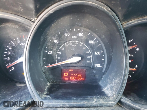 2014 Kia Rio LX with VIN KNADM5A36E6417300, listed as a Copart auction lot 82268544 with 166,455 mi miles and Clean Title. Bid and sale history available at carsss.com. Image 9.