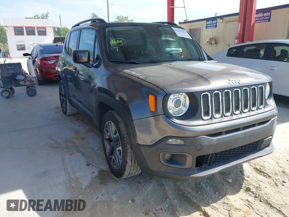 2018 Jeep Renegade Latitude with VIN ZACCJABB5JPG86563, listed as a IAAI auction lot 42109270 with 185,540 mi miles. Bid and sale history available at carsss.com. Image 1.