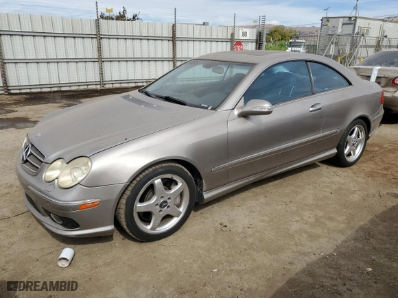 2004 Mercedes-Benz CLK-Class 5.0L with VIN WDBTJ75J64F083231, listed as a Copart auction lot 75283814 with 149,309 mi miles and Clean Title. Bid and sale history available at carsss.com. Image 1.