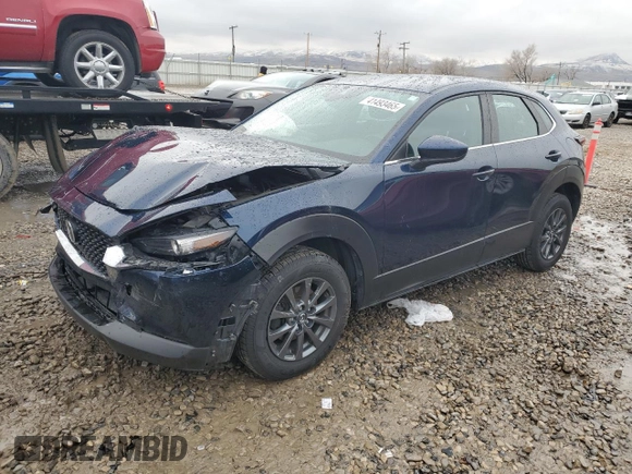 2022 Mazda CX-30 S with VIN 3MVDMBAL7NM418164, listed as a Copart auction lot 41493465 with 28,646 mi miles and Salvage title. Bid and sale history available at DreamBid. Image 1.