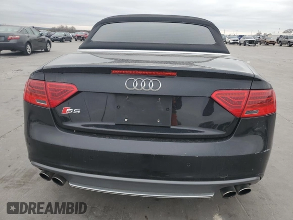 2013 Audi S5 Premium Plus z VIN WAUCGAFH4DN008376, wystawiony jako Copart lot #42979375 z przebiegiem 119 373 mil mil oraz Tytuł czysty. Historia ofert i sprzedaży dostępna na DreamBid. Obrazek 6.
