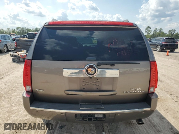 2012 Cadillac Escalade ESV Luxury with VIN 1GYS3HEF9CR263884, listed as a Copart auction lot 71485034 with 153,516 mi miles and Salvage title. Bid and sale history available at DreamBid. Image 6.