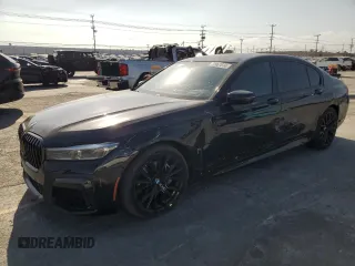 2022 BMW 7 Series 740i with VIN WBA7T2C07NCH95602, listed as a Copart auction lot 72067674 with 136,950 mi miles and Salvage Title. Bid and sale history available at carsss.com. Image 1.