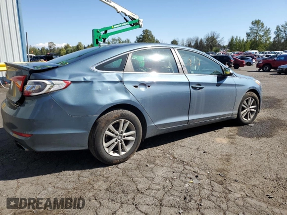 2015 Hyundai Sonata SE z VIN 5NPE24AF7FH125616, wystawiony jako Copart lot #54367015 z przebiegiem 146 971 mil mil oraz Szkoda całkowita • Salvage title. Historia ofert i sprzedaży dostępna na DreamBid. Obrazek 3.