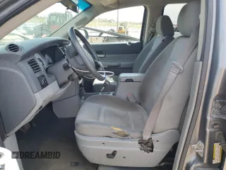 2008 Dodge Durango SLT z VIN 1D8HB48N68F130802, wystawiony jako Copart lot #52369935 z przebiegiem 235 802 mil mil oraz Szkoda całkowita • Salvage title. Historia ofert i sprzedaży dostępna na DreamBid. Obrazek 7.