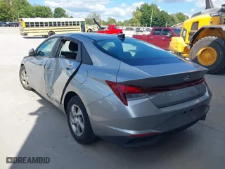 2022 Hyundai Elantra SE with VIN 5NPLL4AG5NH053830, listed as a IAAI auction lot 40403330 with 25,427 mi miles. Bid and sale history available at carsss.com. Image 3.
