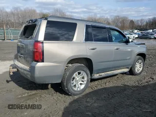2018 Chevrolet Tahoe LT z VIN 1GNSKBKC0JR130323, wystawiony jako Copart lot #47020125 z przebiegiem 102 046 mil mil oraz Szkoda całkowita • Salvage title. Historia ofert i sprzedaży dostępna na DreamBid. Obrazek 3.