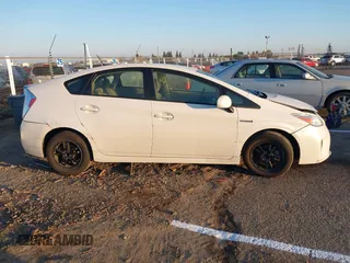 2013 Toyota Prius One with VIN JTDKN3DU5D0356118, listed as a IAAI auction lot 41892349 with 181,558 mi miles. Bid and sale history available at carsss.com. Image 13.