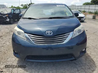 2011 Toyota Sienna XLE AAS с VIN 5TDYK3DCXBS040850, выставлен на аукционе Copart как лот 62155435 с пробегом 220 599 миль миль и Списание • Salvage title. История ставок и продаж доступна на DreamBid. Изображение 5.