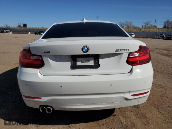 2015 BMW 2 Series 228i xDrive with VIN WBA1F7C59FV367412, listed as a Copart auction lot 52168315 with 44,348 mi miles and Salvage title. Bid and sale history available at DreamBid. Image 6.