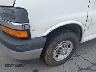 2017 Chevrolet Express Cargo с VIN 1GCWGAFF5H1150196, выставлен на аукционе IAAI как лот 42534915 с пробегом 156 776 миль миль и . История ставок и продаж доступна на DreamBid. Изображение 6.