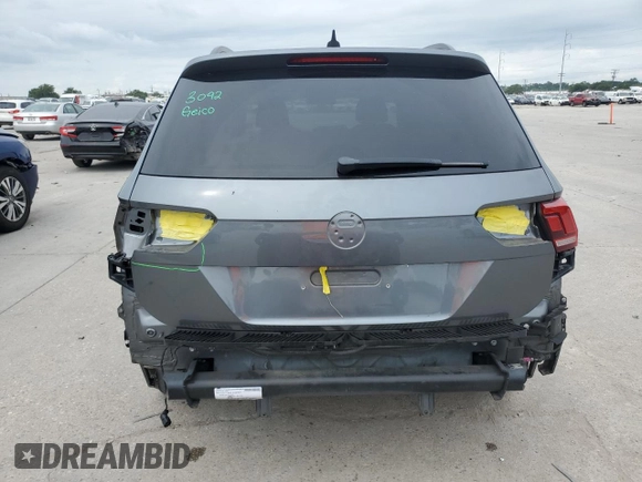2020 Volkswagen Tiguan S z VIN 3VV1B7AX1LM152875, wystawiony jako Copart lot #62441255 z przebiegiem 107 304 mil mil oraz Szkoda całkowita • Salvage title. Historia ofert i sprzedaży dostępna na DreamBid. Obrazek 6.