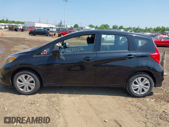 2017 Nissan Note S Plus z VIN 3N1CE2CPXHL359831, wystawiony jako IAAI lot #42395526 z przebiegiem 82 236 mil mil oraz . Historia ofert i sprzedaży dostępna na DreamBid. Obrazek 14.