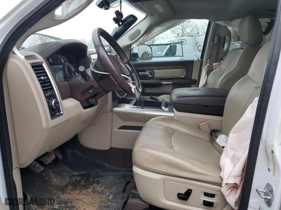2015 Ram 2500 Laramie with VIN 3C6UR5NL6FG662720, listed as a Copart auction lot 88163265 with 111,060 mi miles and Salvage Title. Bid and sale history available at carsss.com. Image 7.