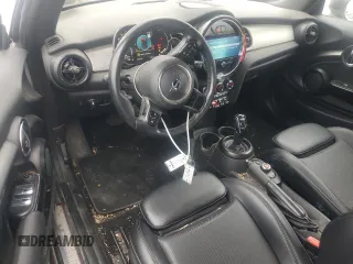 2022 MINI Convertible Cooper S z VIN WMW43DL09N3N60064, wystawiony jako Copart lot #66324525 z przebiegiem 68 126 mil mil oraz Szkoda całkowita • Salvage title. Historia ofert i sprzedaży dostępna na DreamBid. Obrazek 8.