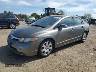 2008 Honda Civic LX z VIN 1HGFA16538L064089, wystawiony jako Copart lot #55142675 z przebiegiem 152 981 mil mil oraz Szkody całkowita. Historia ofert i sprzedaży dostępna na DreamBid. Obrazek 1.