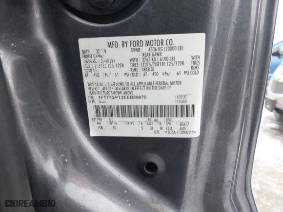 2014 Ford Super Duty F-250 SRW XLT with VIN 1FT7X2BT2EEB59870, listed as a IAAI auction lot 41355792 with 191,891 mi miles. Bid and sale history available at carsss.com. Image 9.