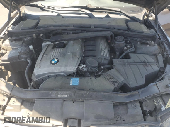 2006 BMW 3 Series 330i with VIN WBAVB33526PS13196, listed as a Copart auction lot 62484235 with 156,706 mi miles and Salvage title. Bid and sale history available at DreamBid. Image 11.