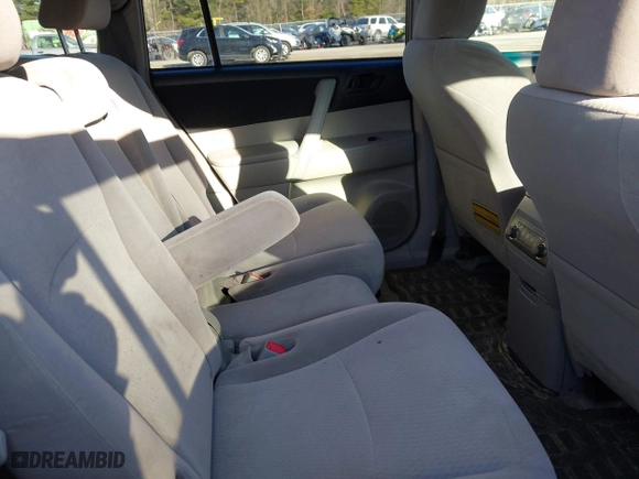 2009 Toyota Highlander with VIN JTEES41A592133137, listed as a IAAI auction lot 41785069 with 164,262 mi miles. Bid and sale history available at carsss.com. Image 8.