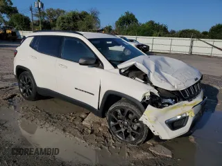 2021 Jeep Compass 80th Anniversary with VIN 3C4NJCEB3MT550073, listed as a Copart auction lot 72429184 with 29,690 mi miles and Salvage Title. Bid and sale history available at carsss.com. Image 4.