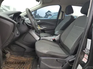 2013 Ford Escape SE z VIN 1FMCU9G9XDUB97912, wystawiony jako Copart lot #46948965 z przebiegiem 138 520 mil mil oraz Czysty tytuł • Clean title. Historia ofert i sprzedaży dostępna na DreamBid. Obrazek 7.