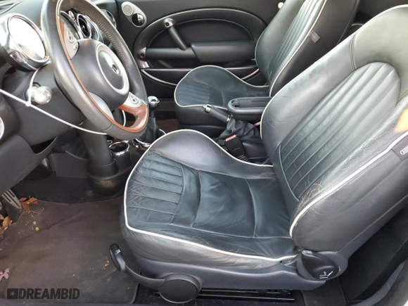 2008 MINI Cooper Convertible S with VIN WMWRH33508TU80962, listed as a Copart auction lot 84747434 with 126,450 mi miles and Salvage Title. Bid and sale history available at carsss.com. Image 7.