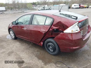 2011 Honda Insight with VIN JHMZE2H37BS011148, listed as a IAAI auction lot 41953167 with 79,143 mi miles and . Bid and sale history available at DreamBid. Image 3.