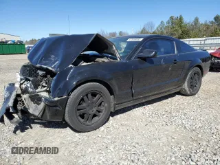2007 Ford Mustang Deluxe with VIN 1ZVFT80NX75295405, listed as a Copart auction lot 47836085 with 214,405 mi miles and Salvage Title. Bid and sale history available at carsss.com. Image 1.
