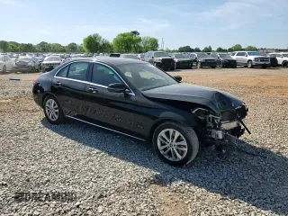2019 Mercedes-Benz C 300 with VIN 55SWF8DBXKU294402, listed as a Copart auction lot 52570985 with 51,995 mi miles and Salvage Title. Bid and sale history available at DreamBid. Image 10.