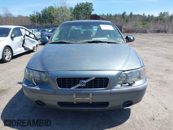 2003 Volvo S60 2.4L with VIN YV1RS61T932261689, listed as a IAAI auction lot 42088432 with 190,980 mi miles. Bid and sale history available at carsss.com. Image 6.